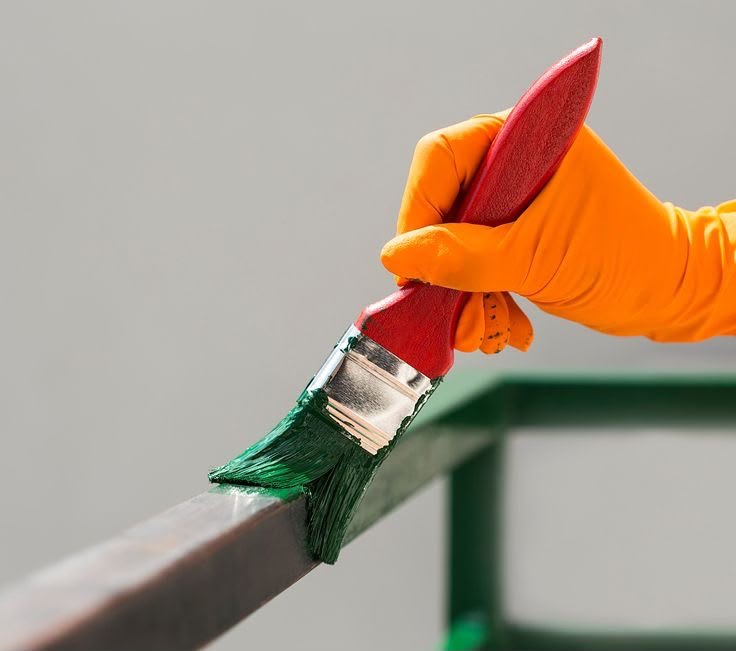 SYNTHETIC ENAMEL PAINTS, PRIMERS & VARNISHES